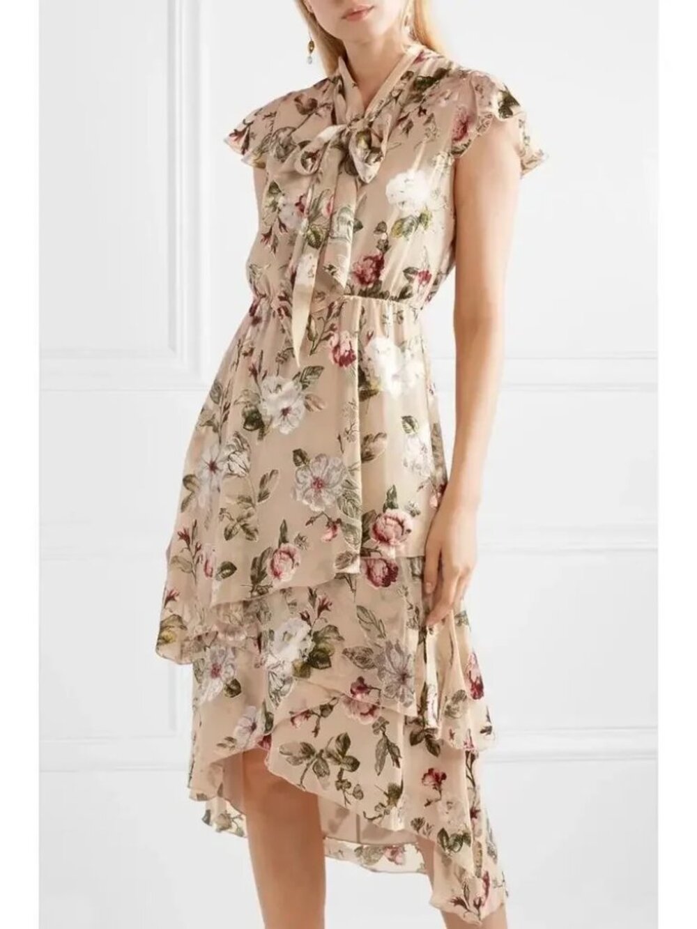 Alice + Olivia Lavenia Floral Tiered Ruffle Midi Dress